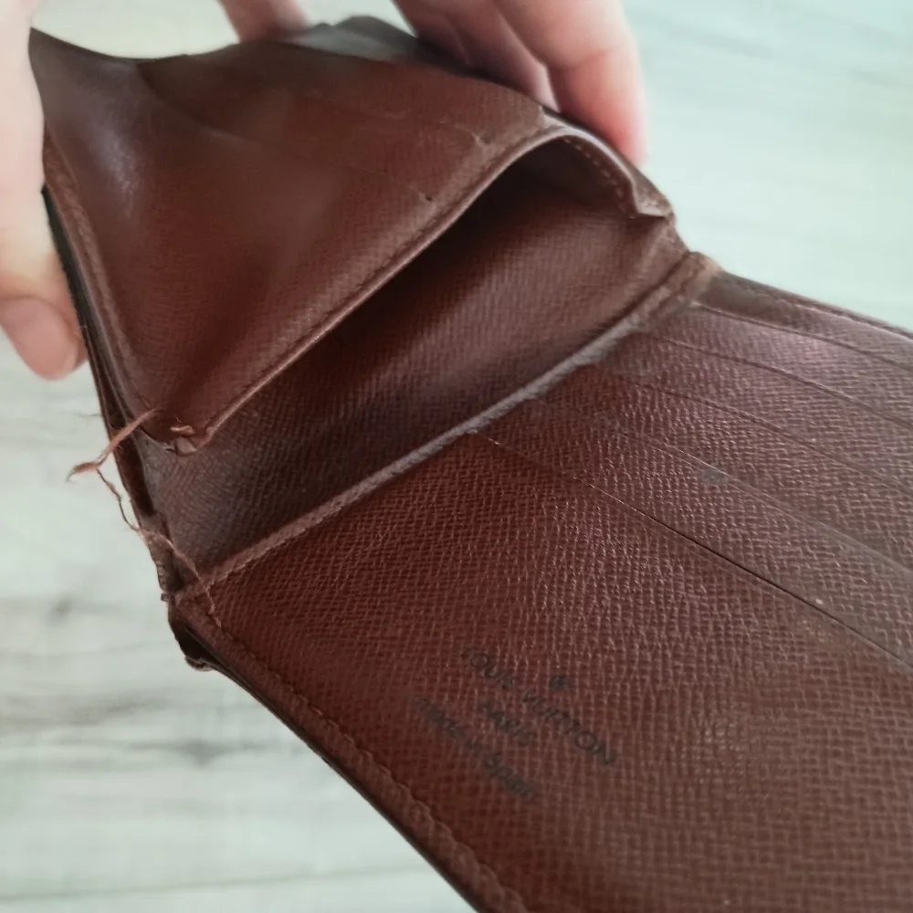 Louis Vuitton Monogram Bifold Wallet Men’s Authentic
